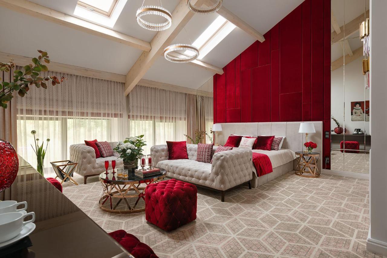 Equides Club Hotel Lesniki Екстериор снимка