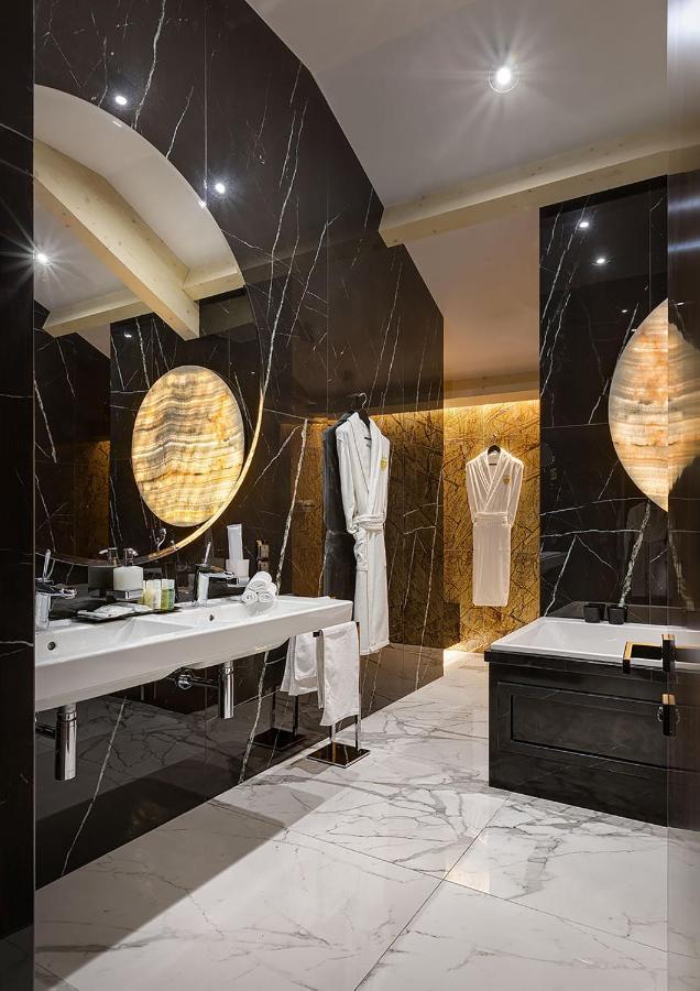 Equides Club Hotel Lesniki Екстериор снимка