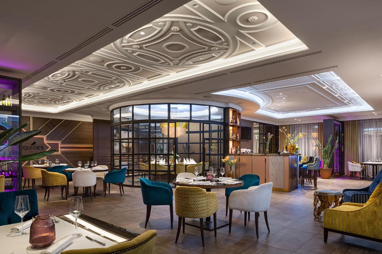 Equides Club Hotel Lesniki Екстериор снимка