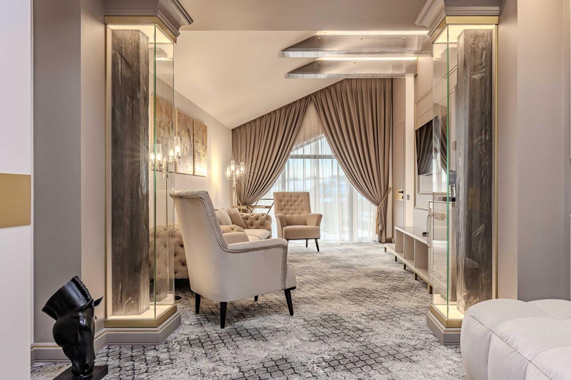 Equides Club Hotel Lesniki Екстериор снимка